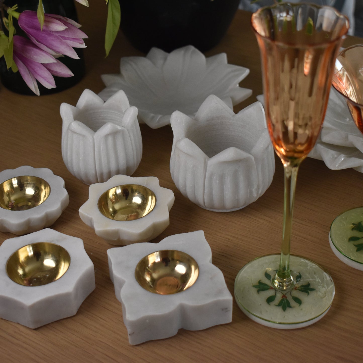 Marble Lotus Tea Light Holder - Medium